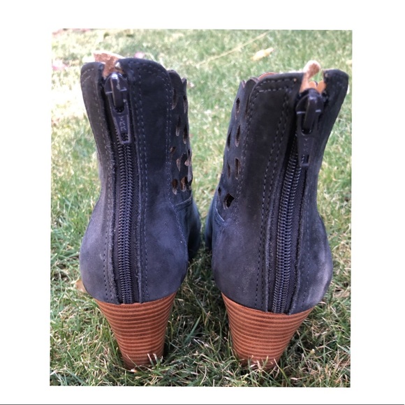 🌟Anthropologie Klub Nico Bea Lacy Booties - Picture 4 of 6